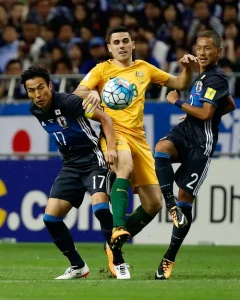 gol-bunuh-diri-ganda-bawa-hasil-imbang-di-laga-kualifikasi-piala-dunia-2026-jepang-vs-australia