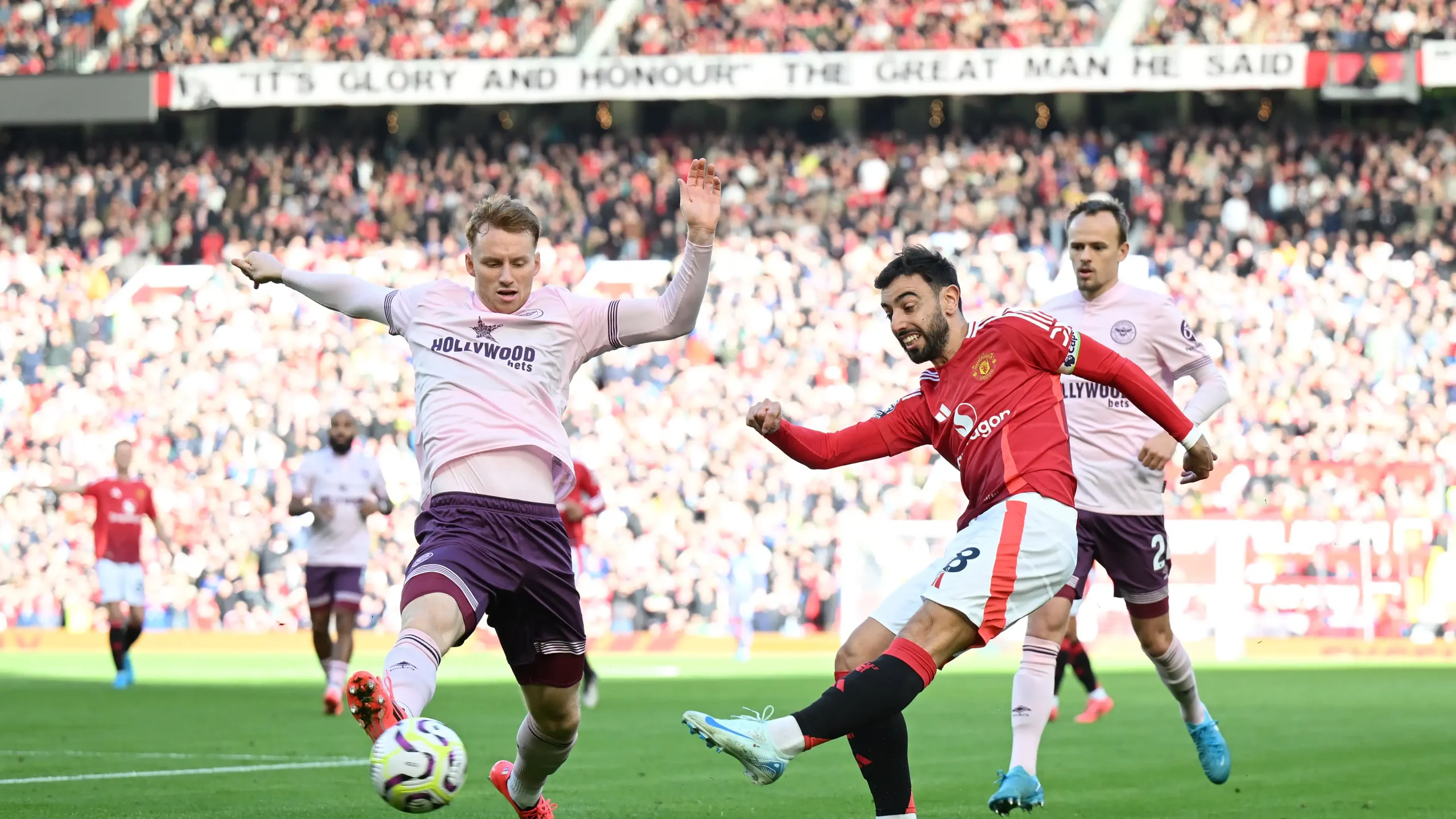 gol-kontroversial-brentford-hentikan-langkah-mu-di-old-trafford