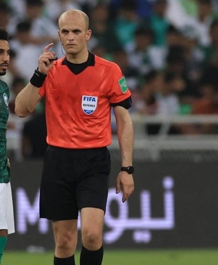 adam-makhadma-dari-yordania-ditunjuk-sebagai-wasit-utama-pertandingan-al-ahly-vs-al-ain-di-afc-elite-champions-league