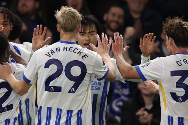 brighton-tetap-di-posisi-kedua-setelah-imbang-1-1-dengan-aston-villa