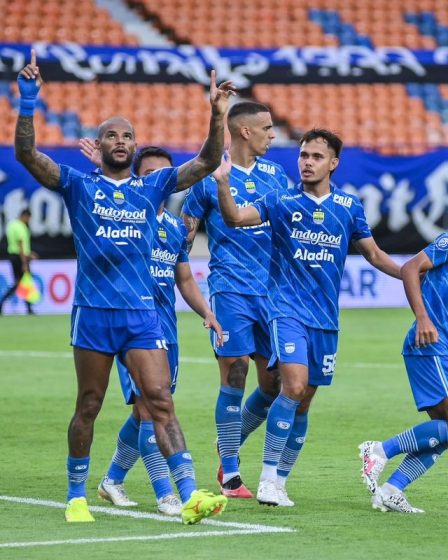 persib-bandung-vs-malut-united-tantangan-berat-maung-bandung-pertahankan-rekor-tak-terkalahkan