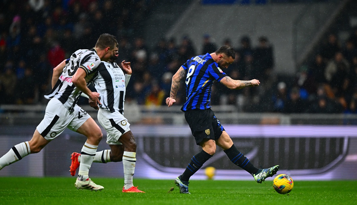 inter-milan-tundukkan-udinese-2-0-lolos-ke-perempat-final-coppa-italia