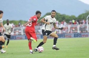 drama-di-ternate-malut-united-vs-psm-makassar-berakhir-imbang-2-2