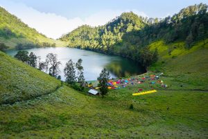 penutupan-jalur-pendakian-gunung-semeru-diperpanjang-akibat-cuaca-buruk