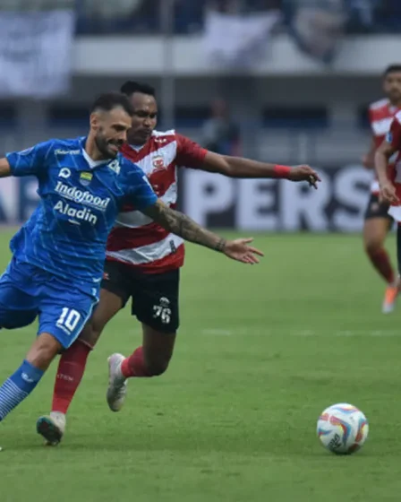 ht-persib-vs-madura-united-tyronne-gagal-manfaatkan-peluang-emas-skor-tetap-0-0