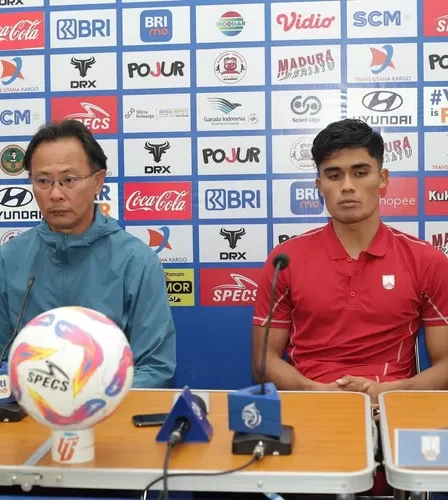 madura-united-raih-kemenangan-penting-tundukkan-persis-solo-2-0-di-liga-1