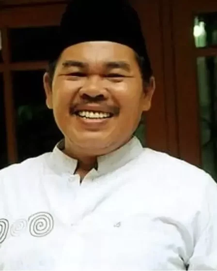 in-memoriam-mat-solar-jejak-legenda-komedi-rt-05-yang-abadi-dalam-dunia-hiburan-indonesia
