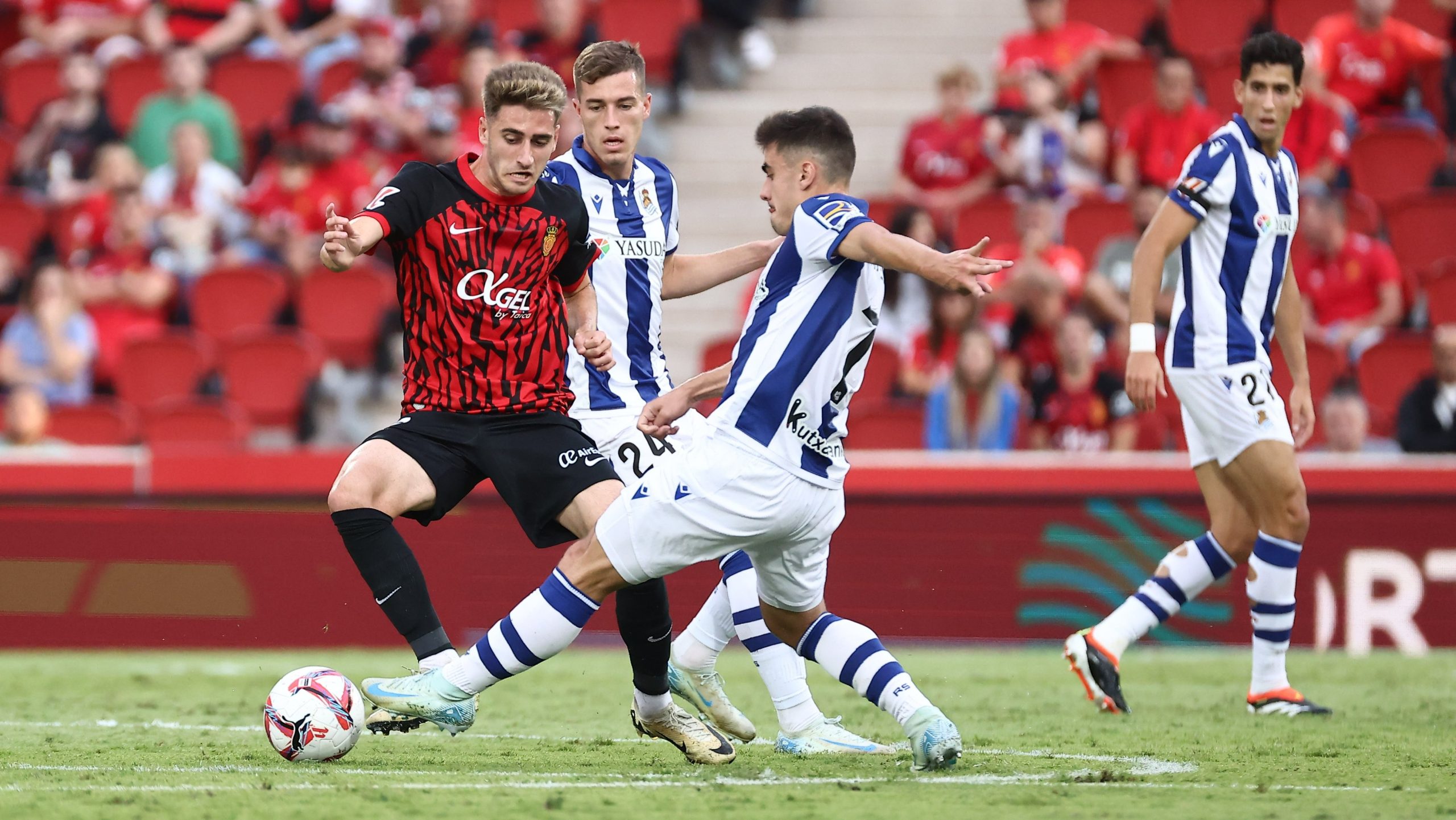 mallorca-taklukkan-real-sociedad-2-0-di-reale-arena-pertahanan-solid-dan-serangan-balik-efektif